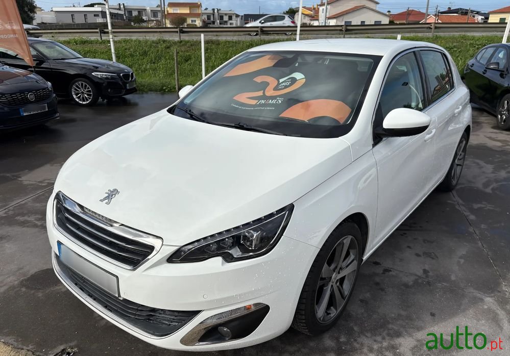 2017' Peugeot 308 photo #1