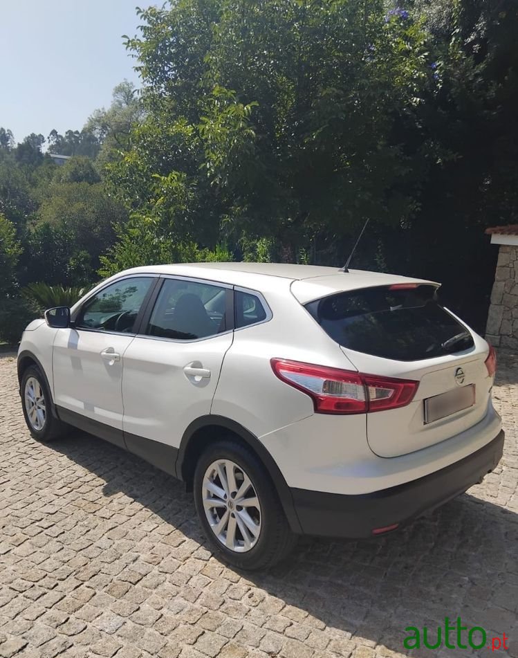 2016' Nissan Qashqai 1.5 Dci N-Connecta photo #6