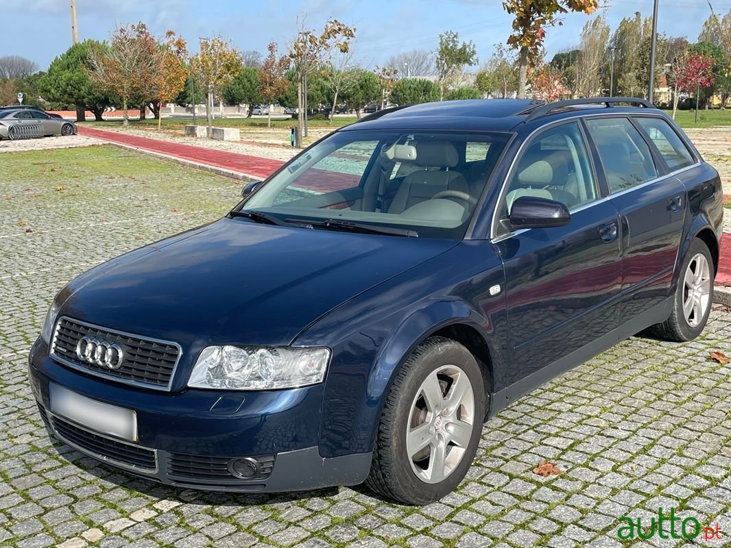 2003' Audi A4 Avant photo #5
