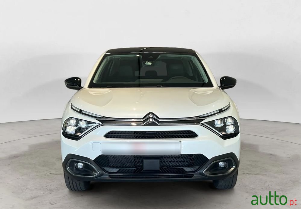 2024' Citroen E-C4 X photo #2