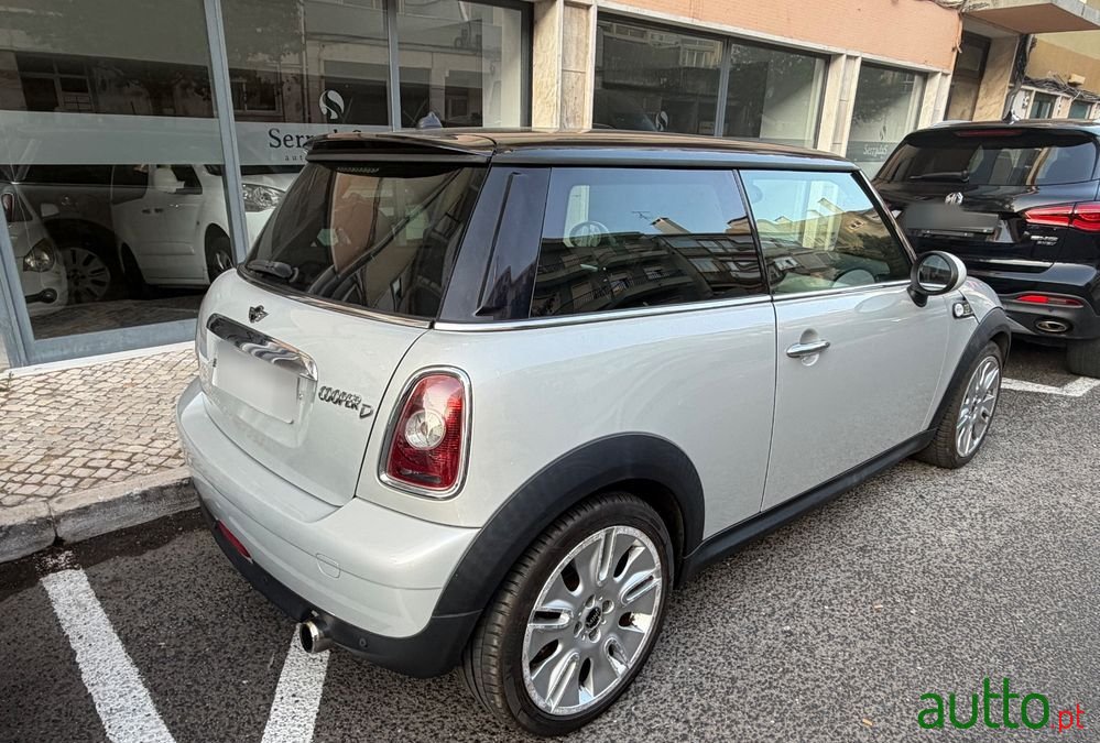 2009' MINI 3 Portas photo #4
