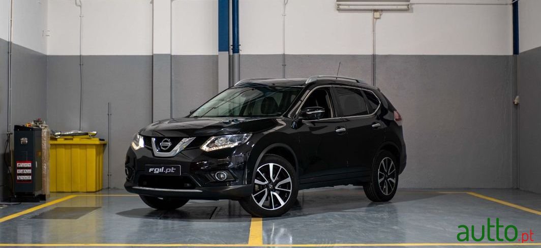 2015' Nissan X-Trail photo #2