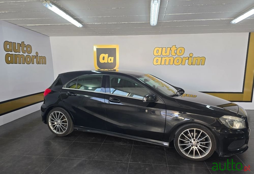 2015' Mercedes-Benz Classe A photo #2