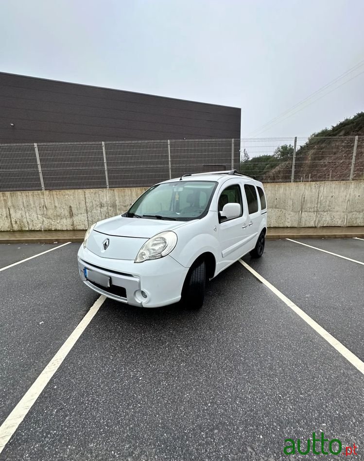2012' Renault Kangoo photo #1