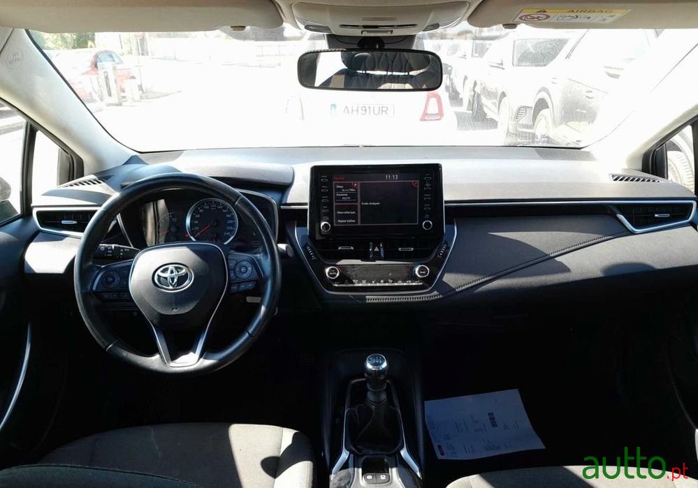 2023' Toyota Corolla photo #4