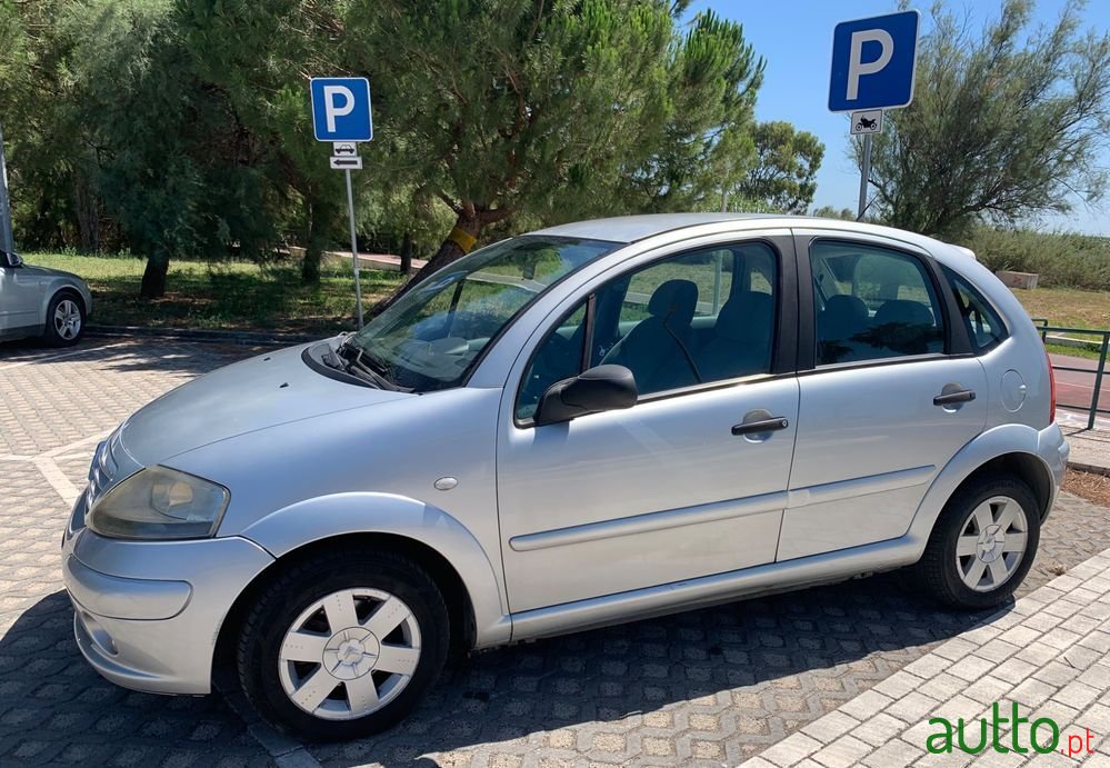 2003' Citroen C3 1.1 Sx photo #6