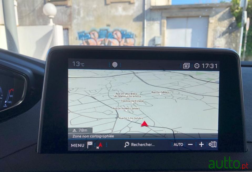 2018' Peugeot 5008 photo #6