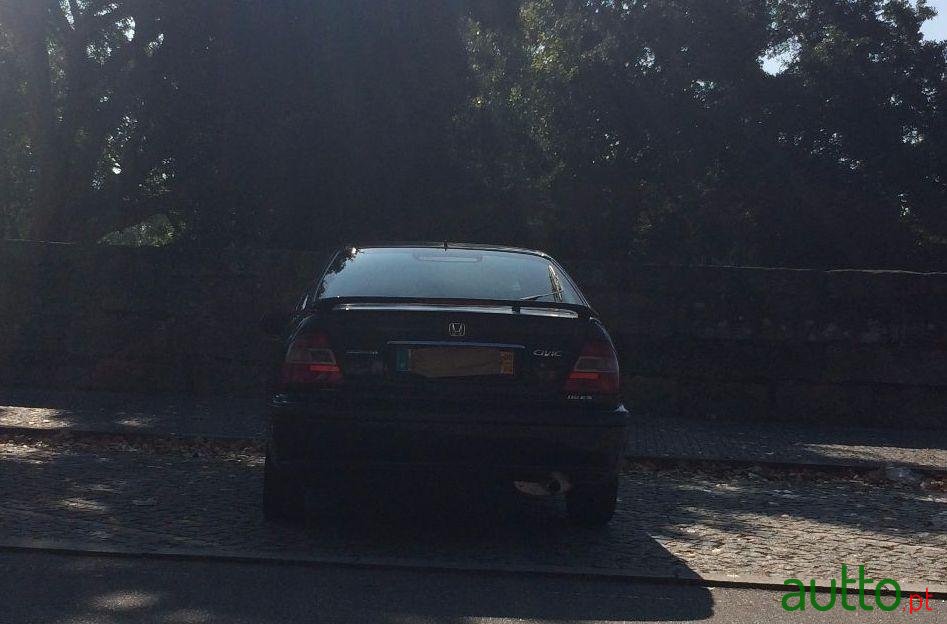 2000' Honda Civic Vtec photo #2