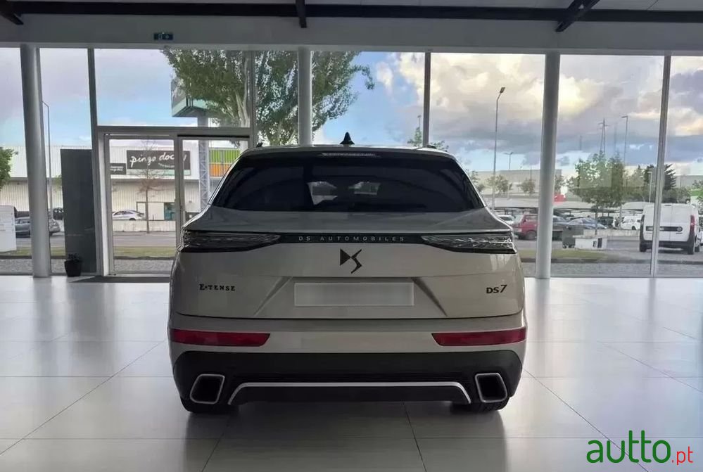 2023' DS Automobiles Ds7 photo #4