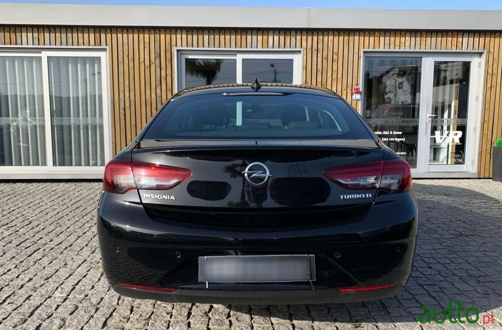 2019' Opel Insignia Grand Sport photo #5