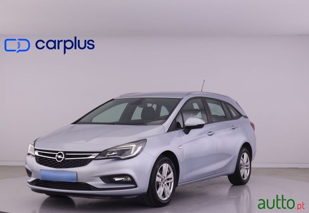 2017' Opel Astra 1.6 Cdti Edition S/S photo #1