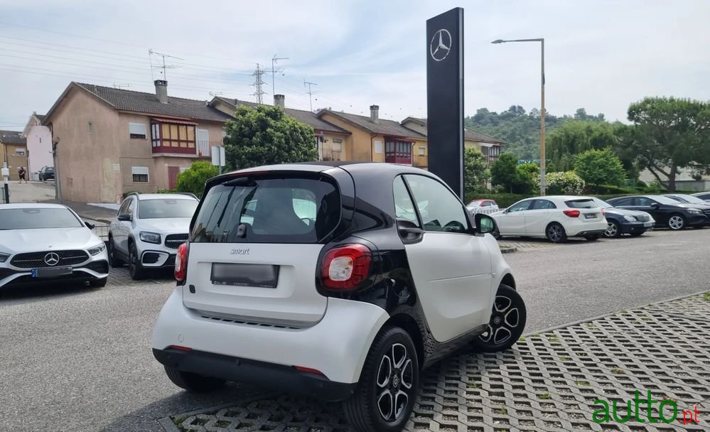 2020' Smart Fortwo Electric Drive Passion photo #4