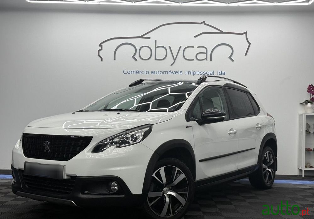 2018' Peugeot 2008 photo #1