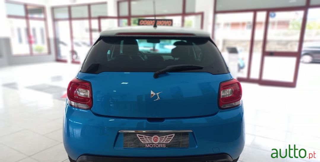 2011' Citroen DS3 photo #6