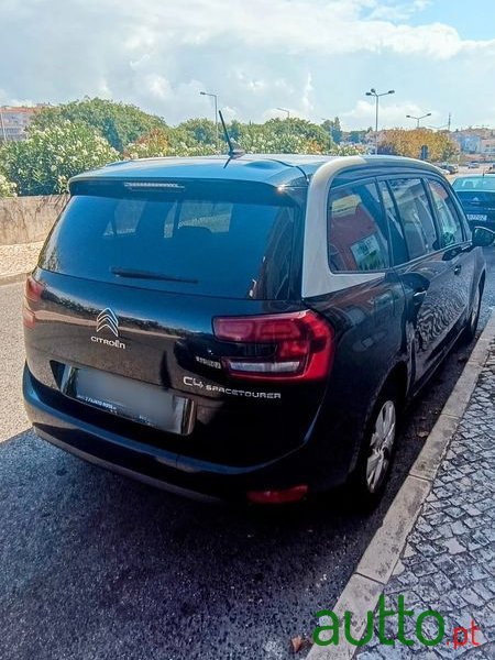 2020' Citroen Grand C4 SpaceTourer photo #1