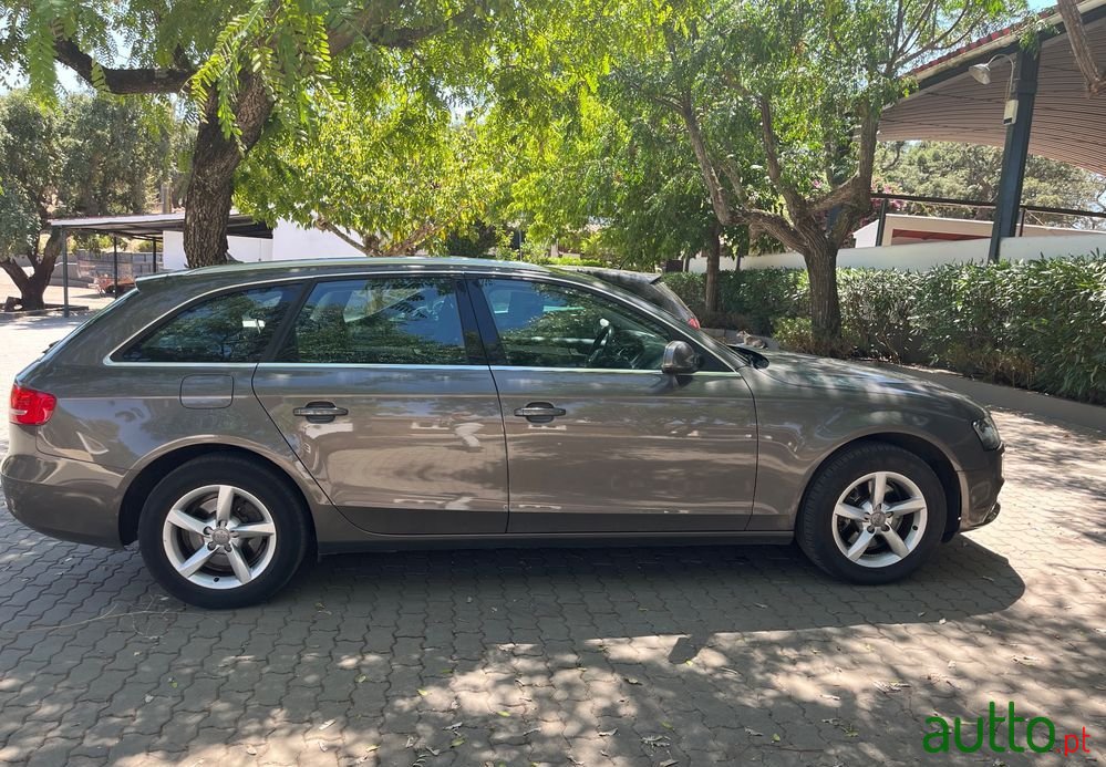 2015' Audi A4 Avant photo #3