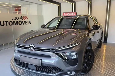 2023' Citroen C5 X
