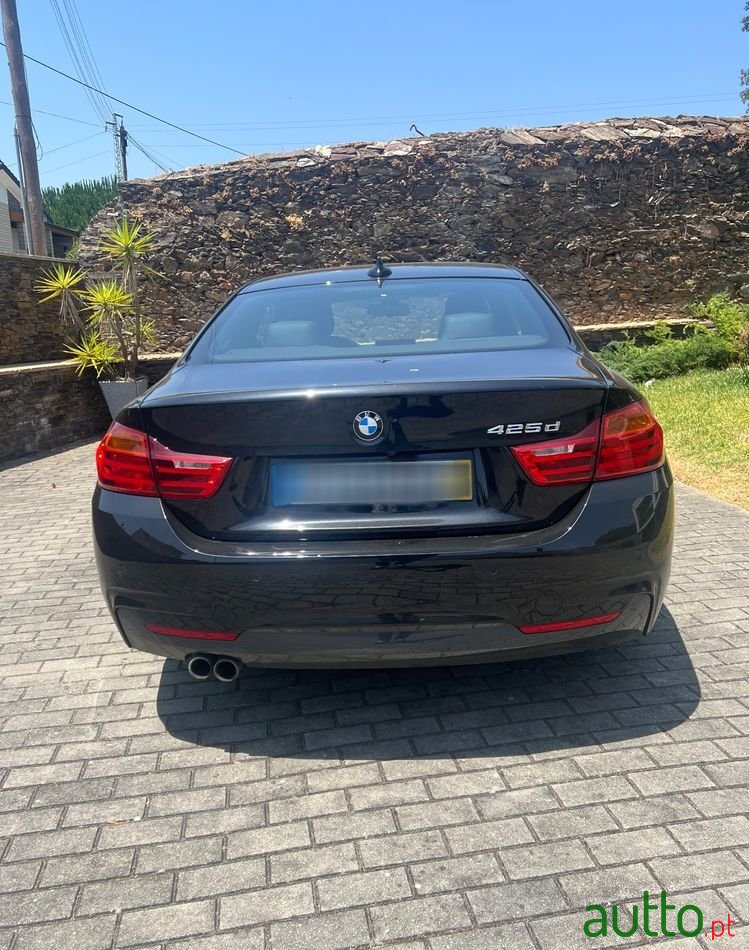 2015' BMW Série 4 D Pack M Auto photo #4