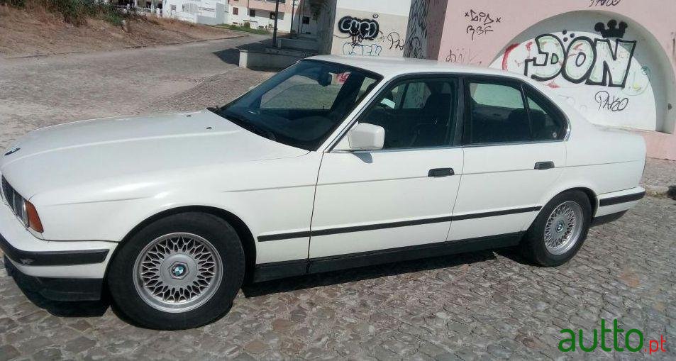1992' BMW 525 525I photo #1