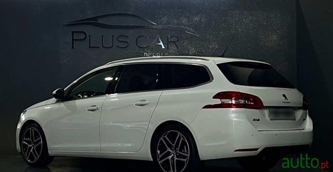 2015' Peugeot 308 Sw photo #3