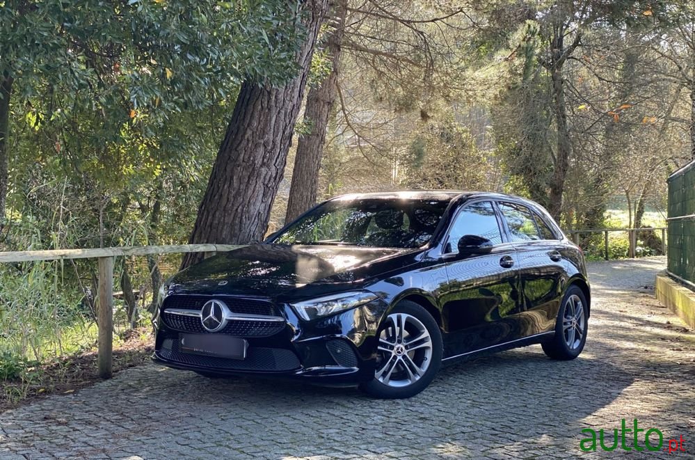 2019' Mercedes-Benz A 180 photo #1