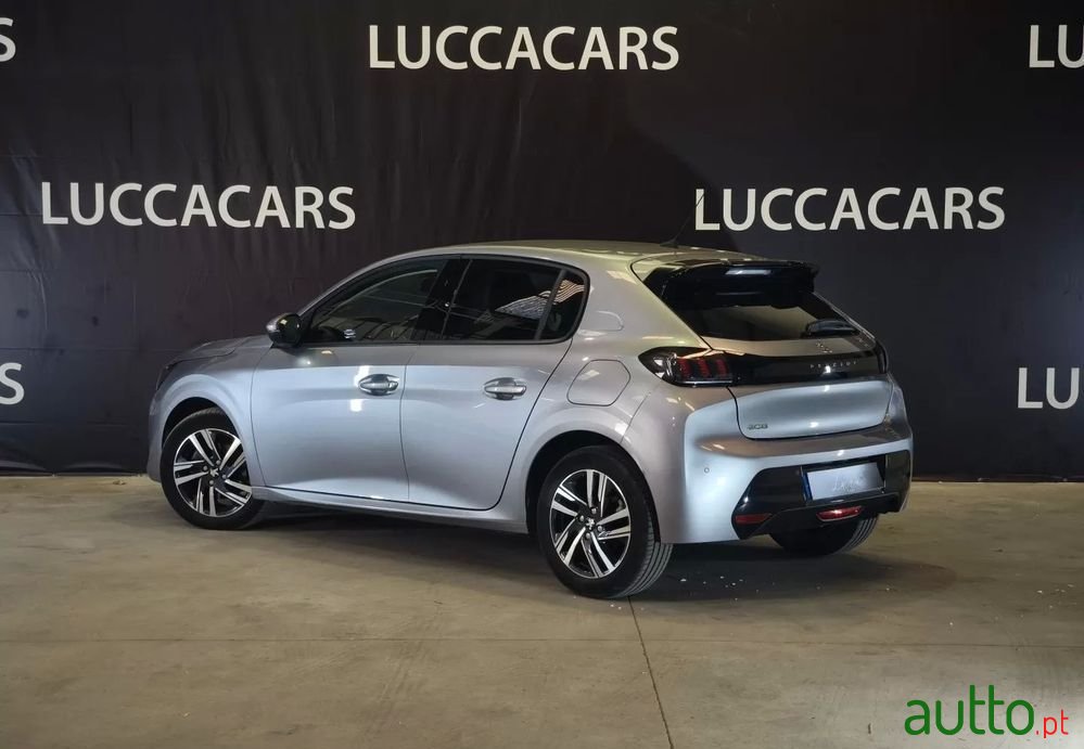 2021' Peugeot 208 photo #5