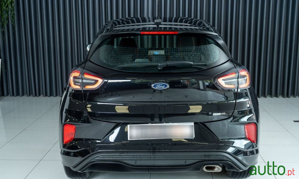 2021' Ford Puma photo #2