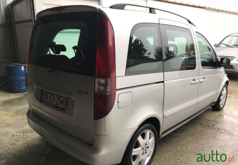 2005' Mercedes-Benz Vaneo photo #1
