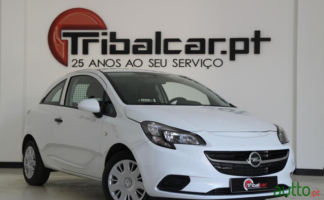 2015' Opel Corsa photo #1