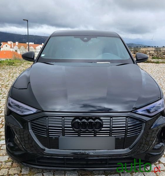 2022' Audi e-tron Sportback photo #6