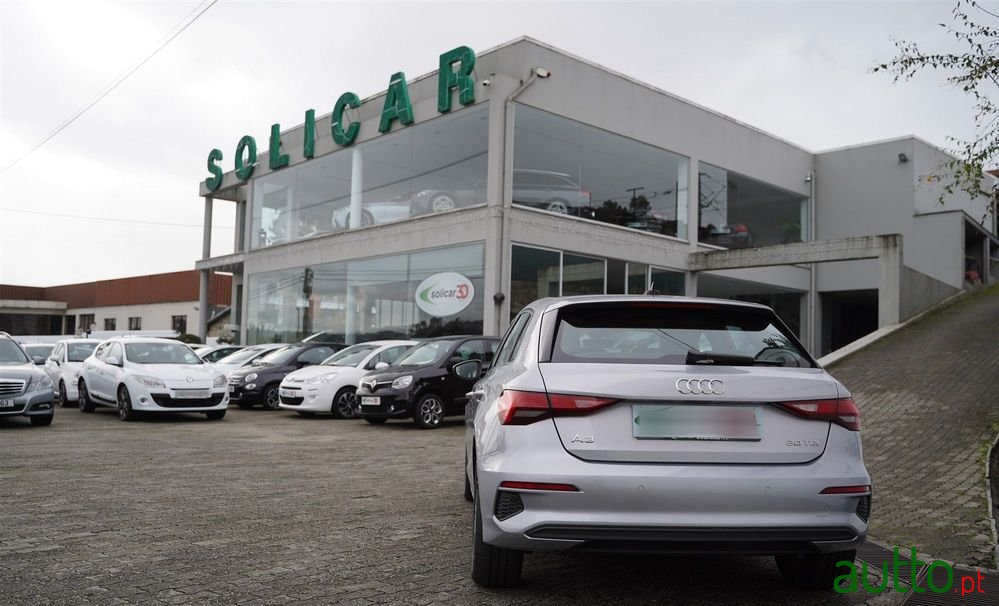 2023' Audi A3 Sportback photo #3