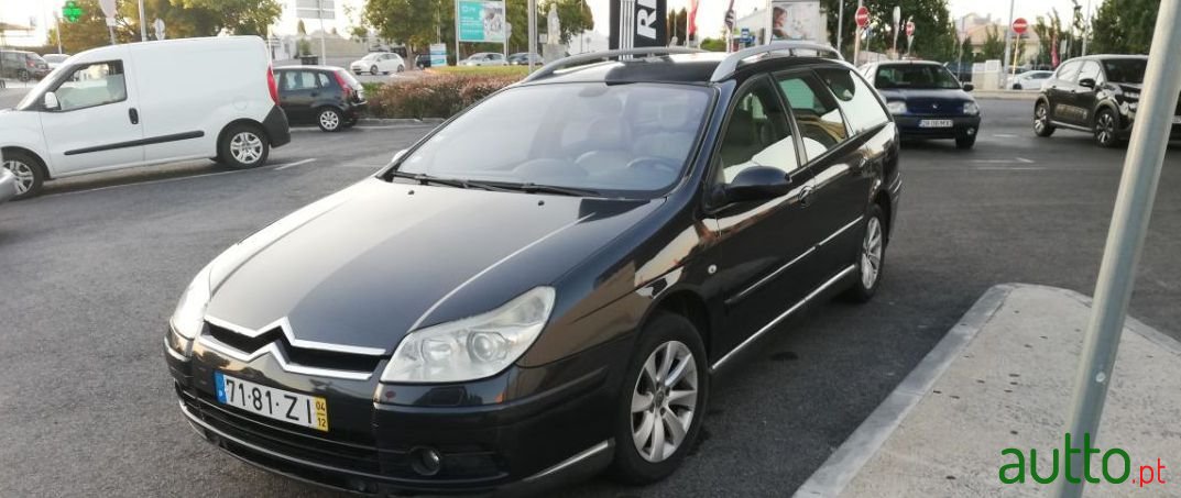 2004' Citroen C5 Tourer photo #1