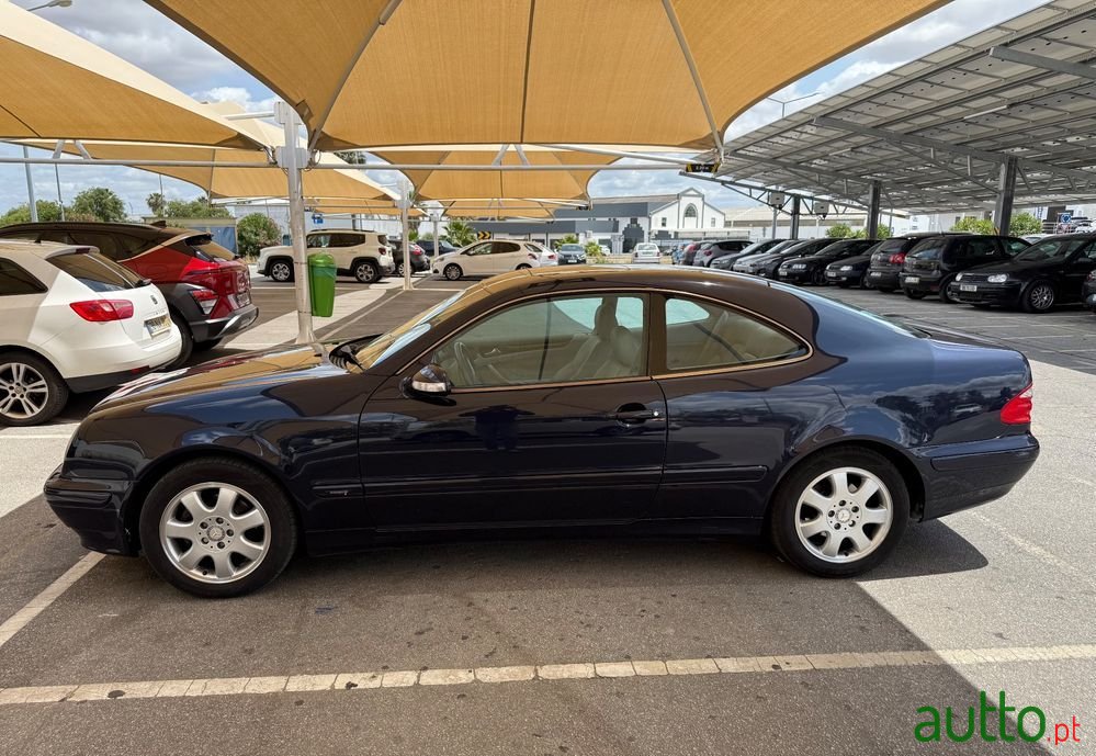 2002' Mercedes-Benz Classe Clk photo #6