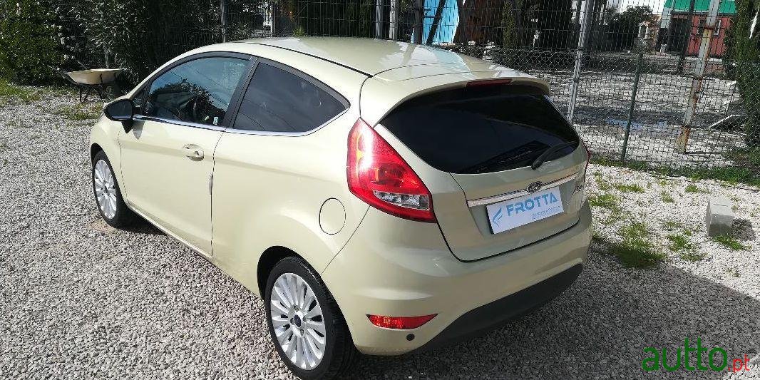 2008' Ford Fiesta photo #2