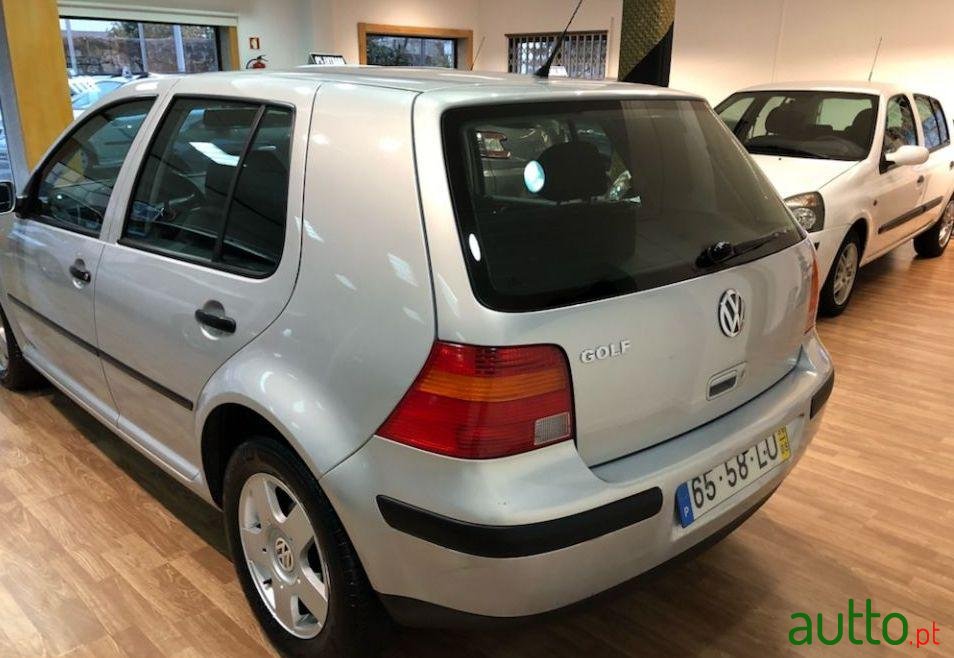 1998' Volkswagen Golf photo #2