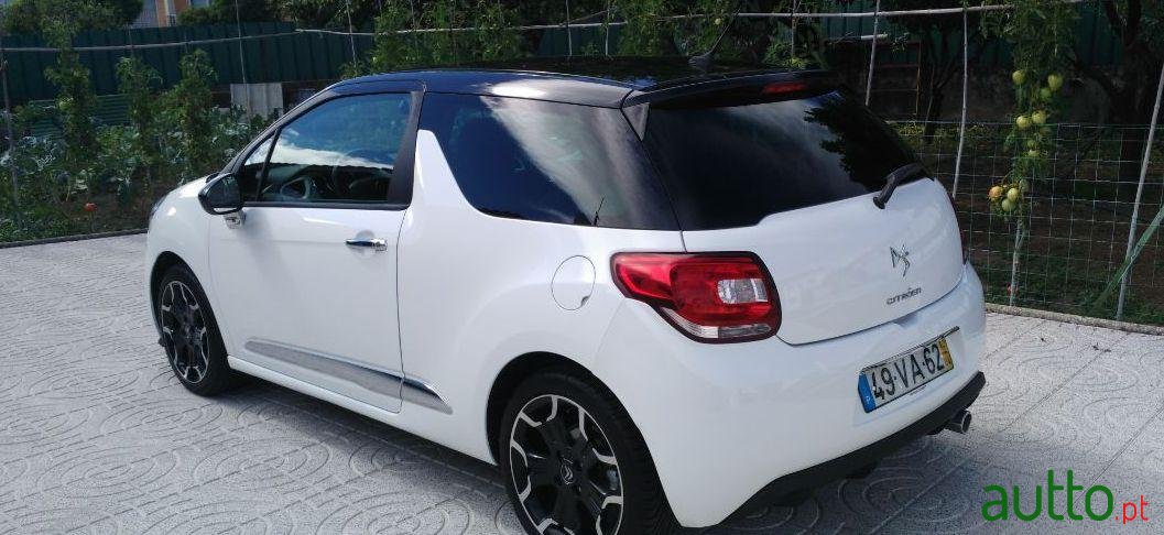 2012' Citroen DS3 photo #2