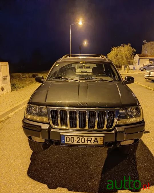 2000' Jeep Grand Cherokee photo #4