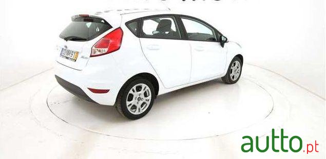 2013' Ford Fiesta 1.5 Tdci Trend photo #1