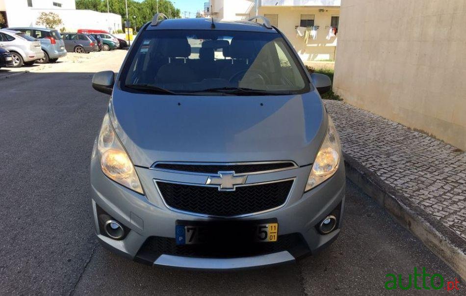 2011' Chevrolet Spark photo #3