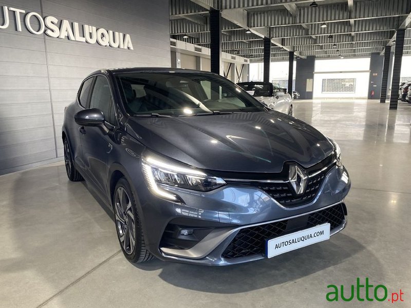 2021' Renault Clio photo #6