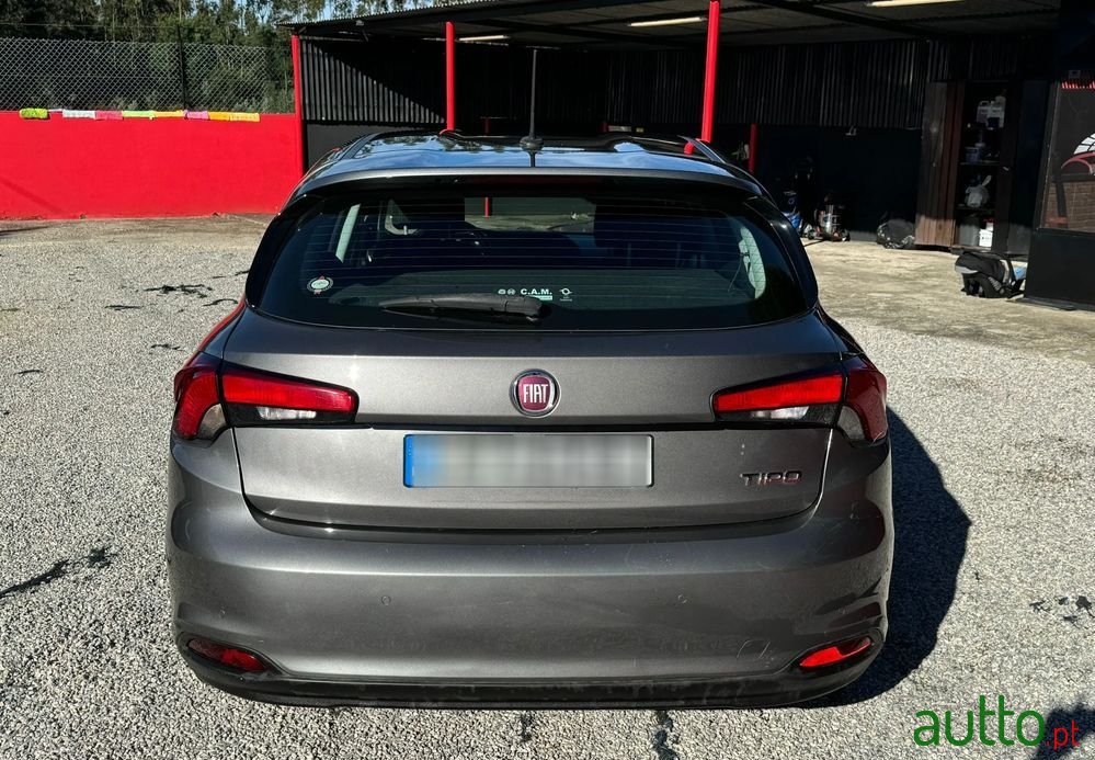 2016' Fiat Tipo 1.3 M-Jet Easy photo #4