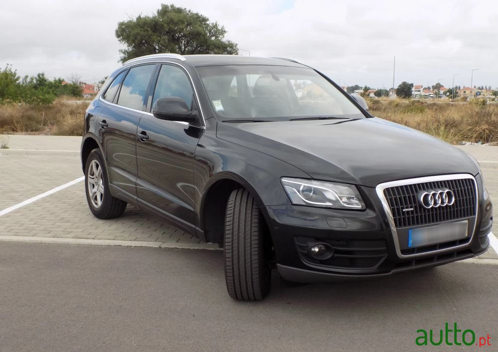 2011' Audi Q5 photo #2