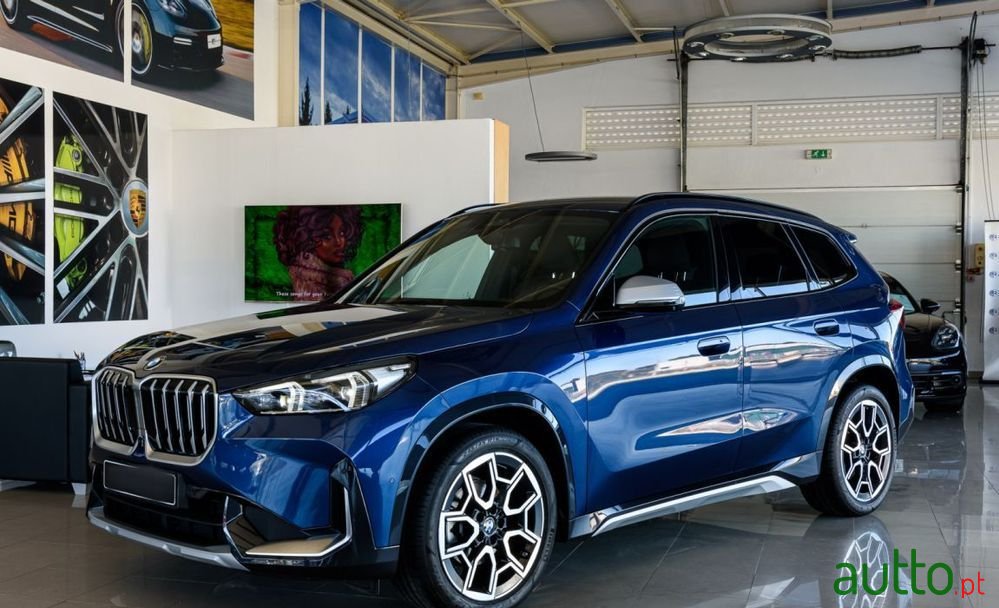 2023' BMW X1 photo #1