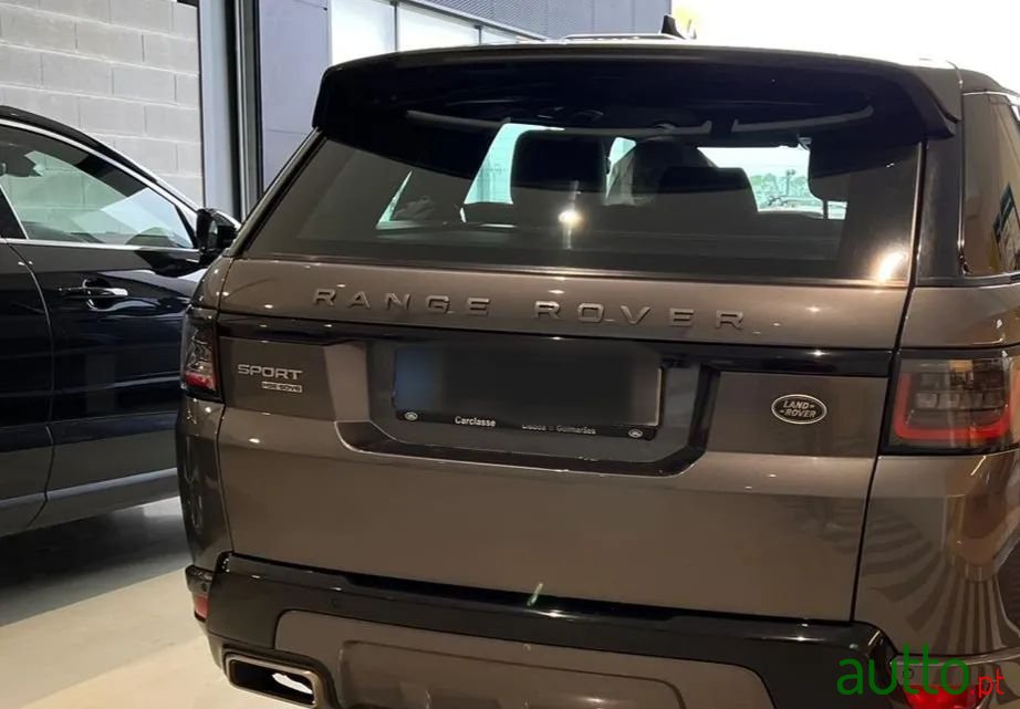 2018' Land Rover Range Rover Sport photo #4