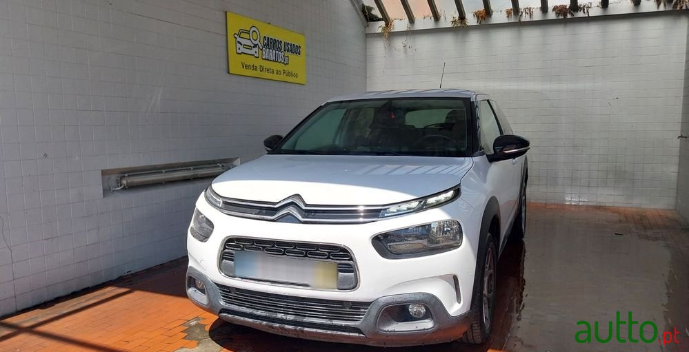 2019' Citroen C4 Cactus 1.2 Puretech Feel photo #1