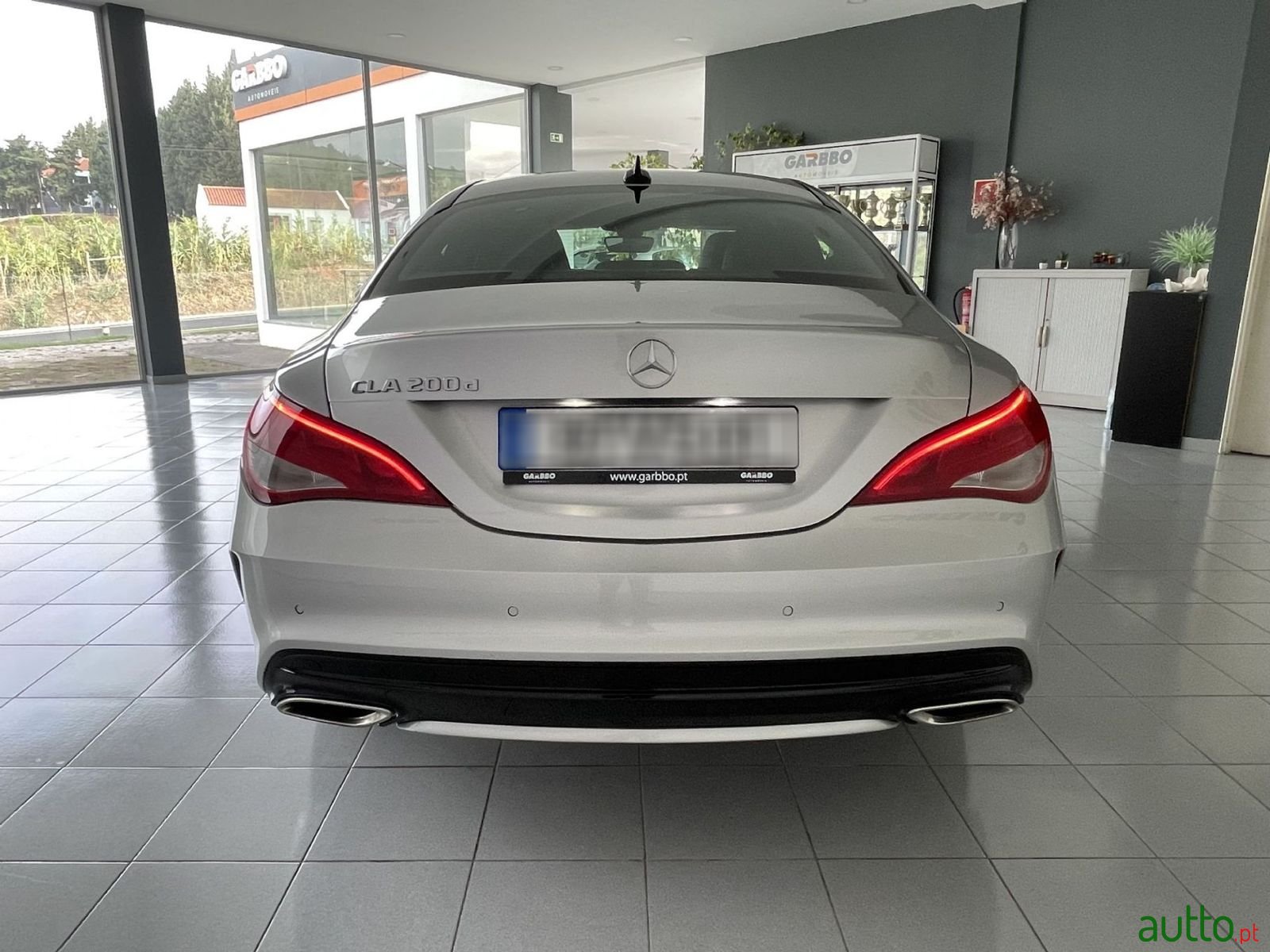 2018' Mercedes-Benz Cla-200 photo #5