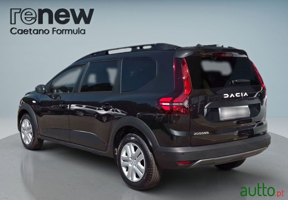 2024' Dacia Jogger photo #5