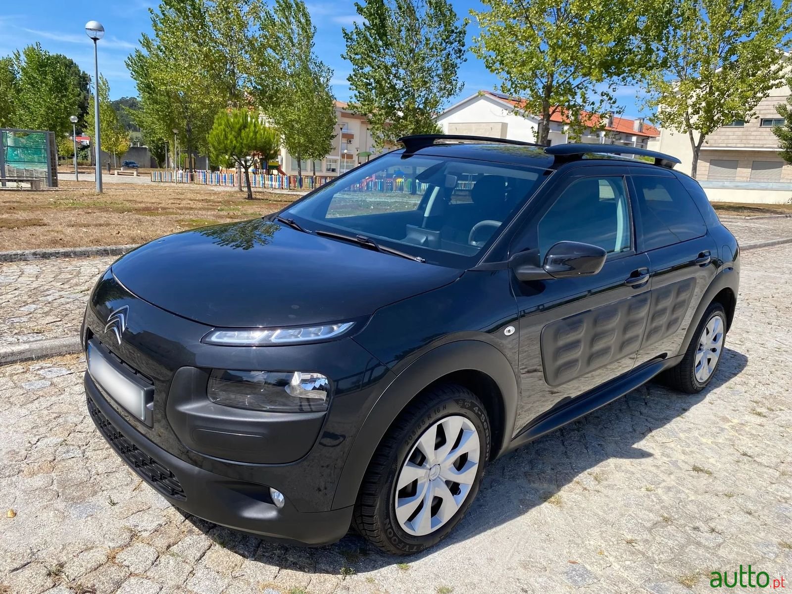 2015' Citroen C4 Cactus photo #3