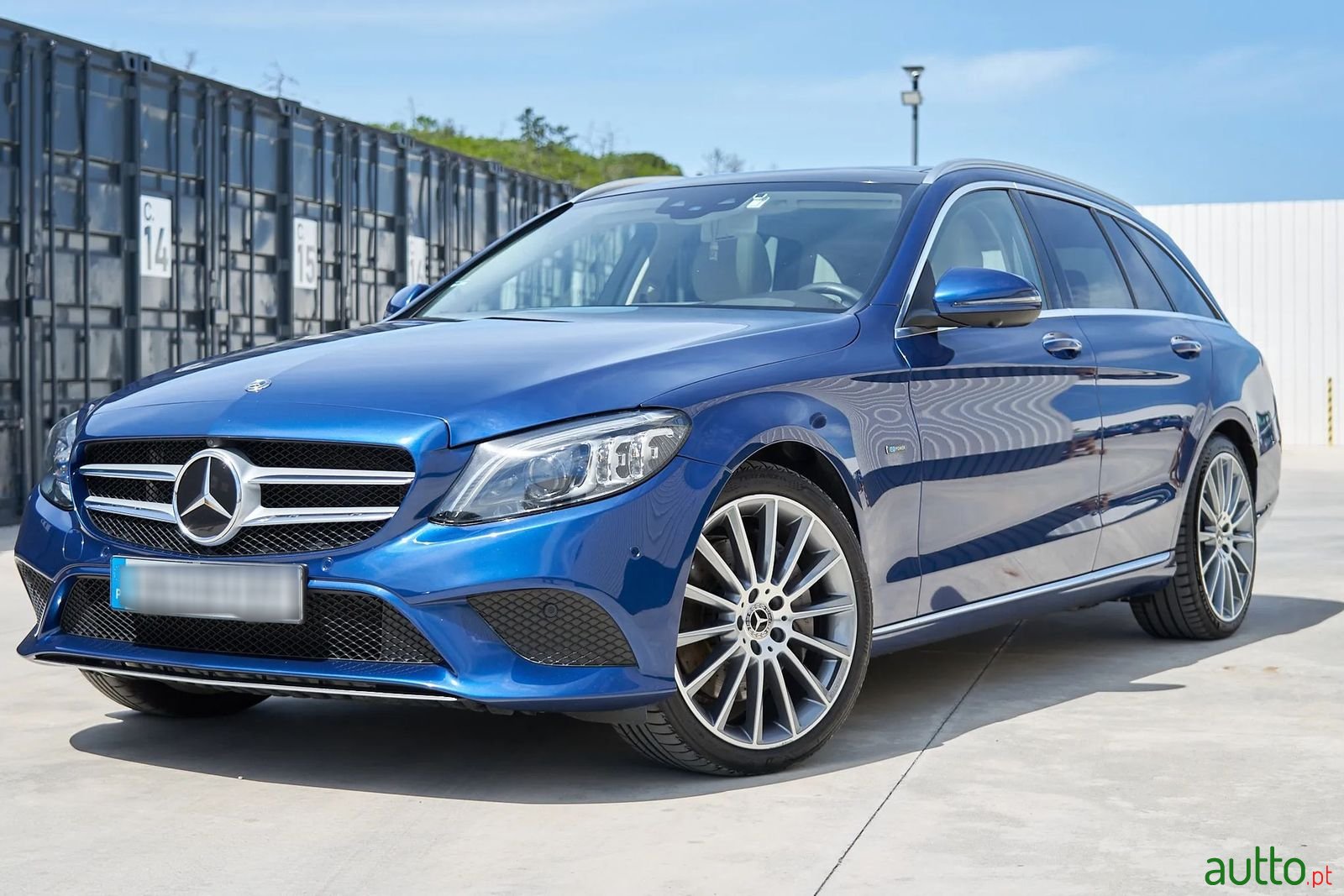 2019' Mercedes-Benz C-300 photo #1