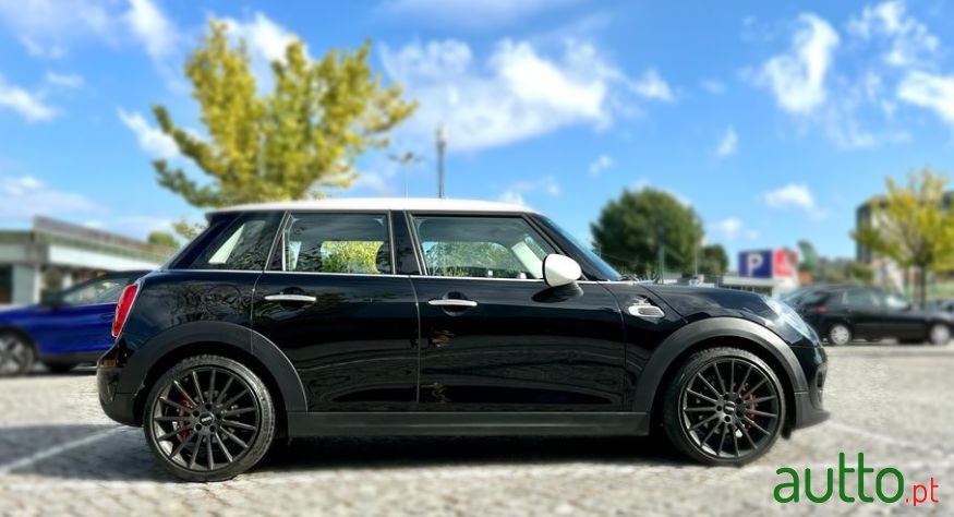 2017' MINI One photo #6